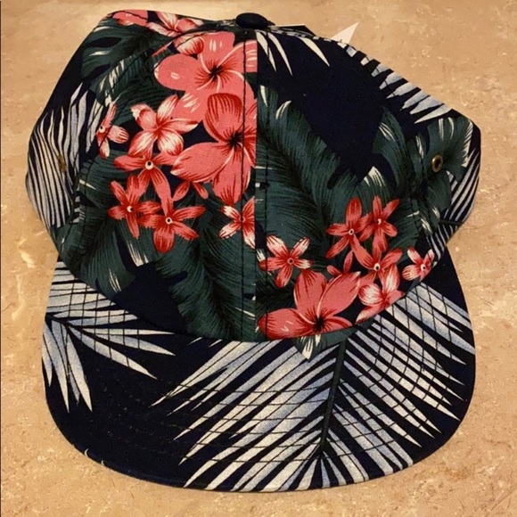 Goodfellow & Co Other - Good fellow tropical ball cap hat